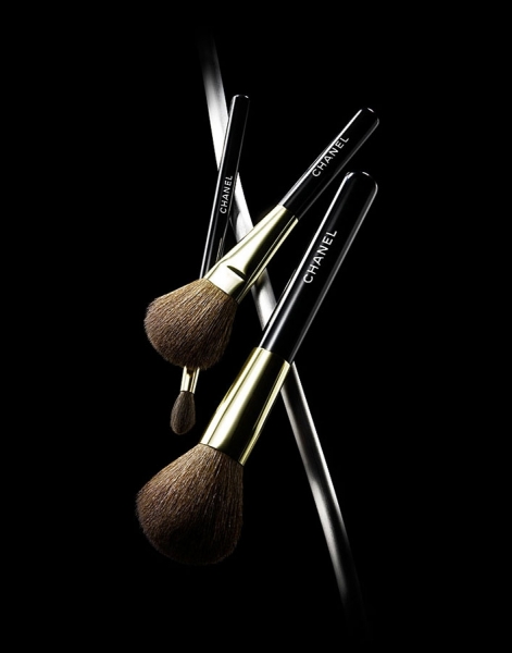 Photograph Robert Tardio Make Up Brushes on One Eyeland
